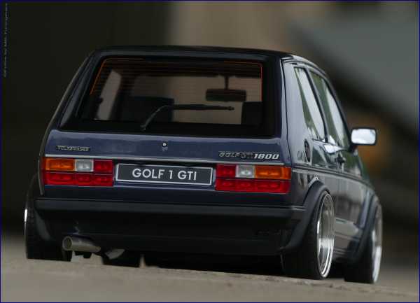 1:12 Tuning VW Golf 1 GTI MK1 1.8L Pirelli mit 3tlg.Echt-Alufelgen [Pirelli]